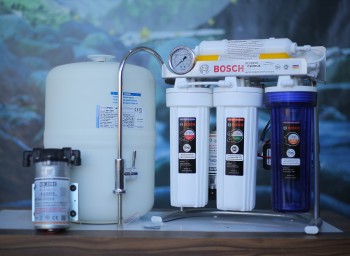 دستگاه تصفیه آب 8 مرحلهای بوش فول دستگاه تصفیه آب 8 مرحلهای بوش فول